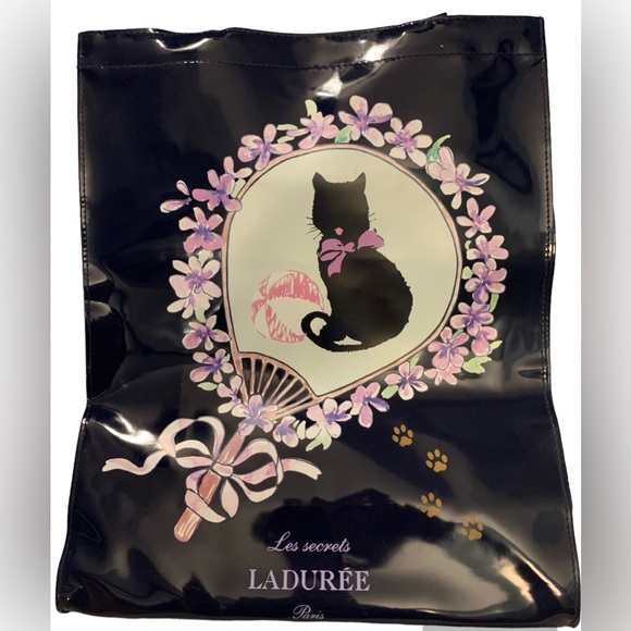 Rare Ladurée Paris Les Secrets Patent Navy Cat Large Tote Bag Hard to Find Print - Picture 5 of 15